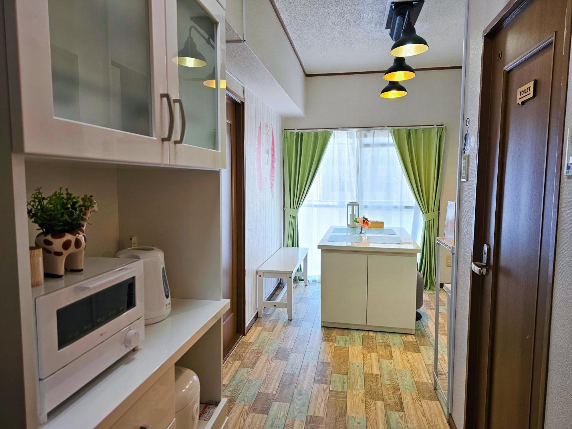 703. Disneyland, Direct Bus To The Airport/1Minute'S Walk From The Station. Tokyo Bagian luar foto
