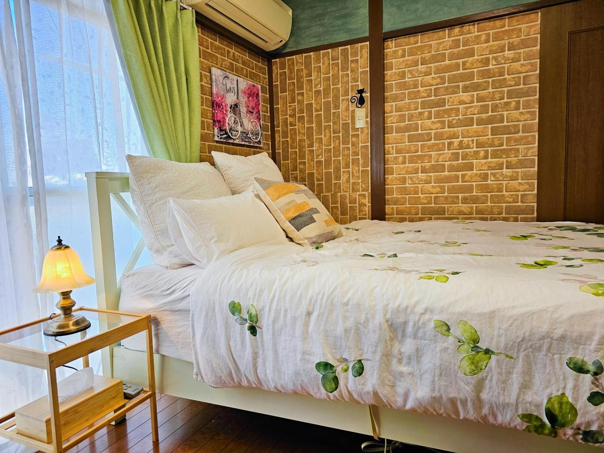 703. Disneyland, Direct Bus To The Airport/1Minute'S Walk From The Station. Tokyo Bagian luar foto